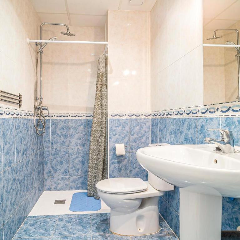 Lovely Home In Benalmádena - Casa de 4 dormitorios - 19