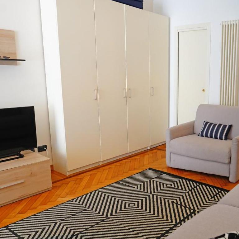 Mombello Loft - Appartamento con 1 Camera da Letto - 3