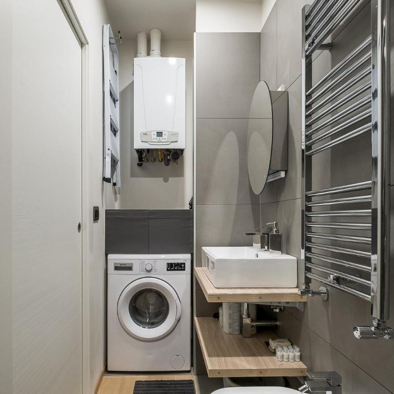 Fragole Suite - Apartment with Shower - 24