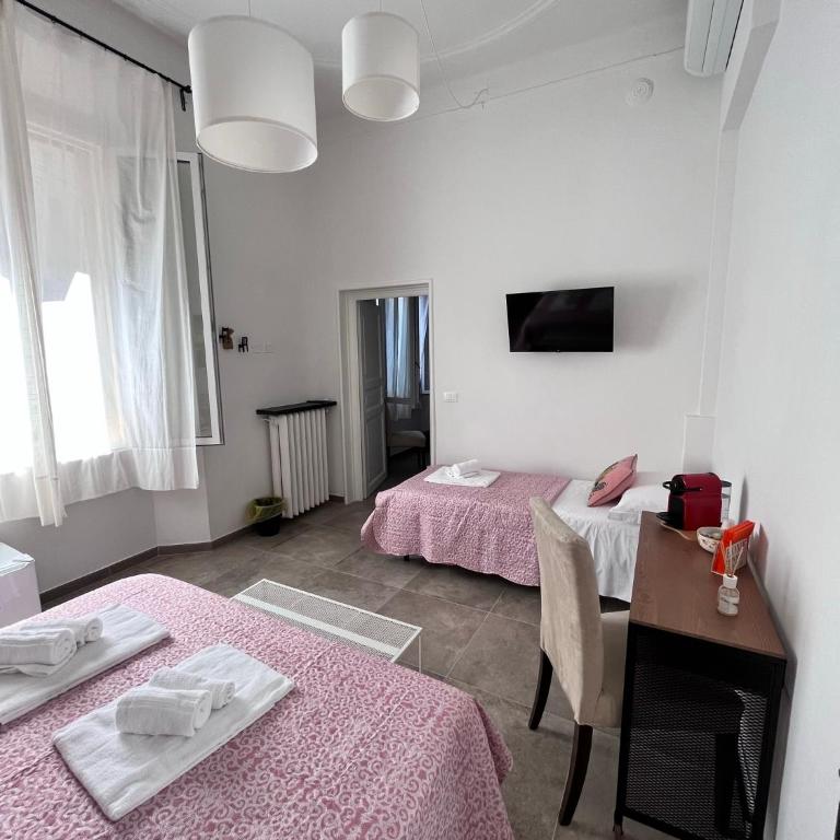 CapoDiLucca40 - Family Double Room - 6