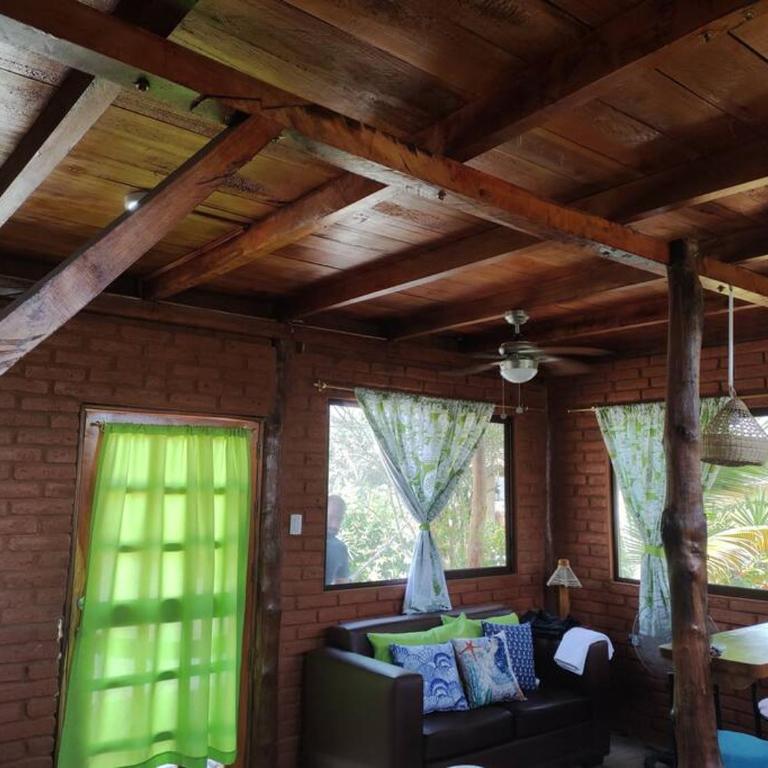 Cayo Ecovillage - Vacation Home - 8