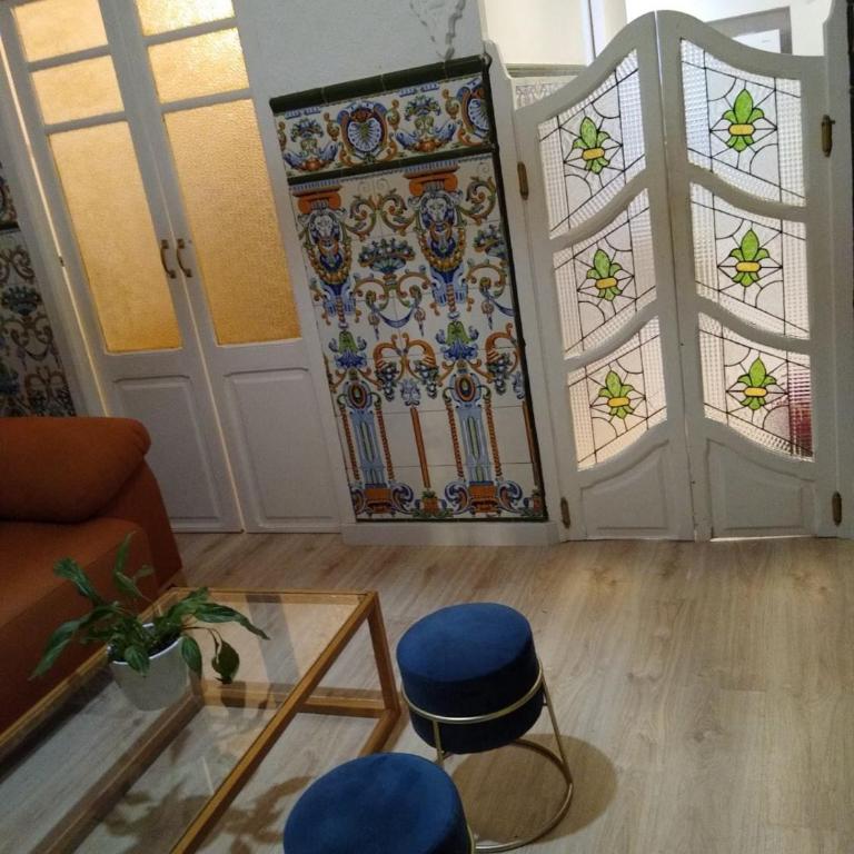 Casa con encanto y terraza junto a la playa - Three-Bedroom House - 13