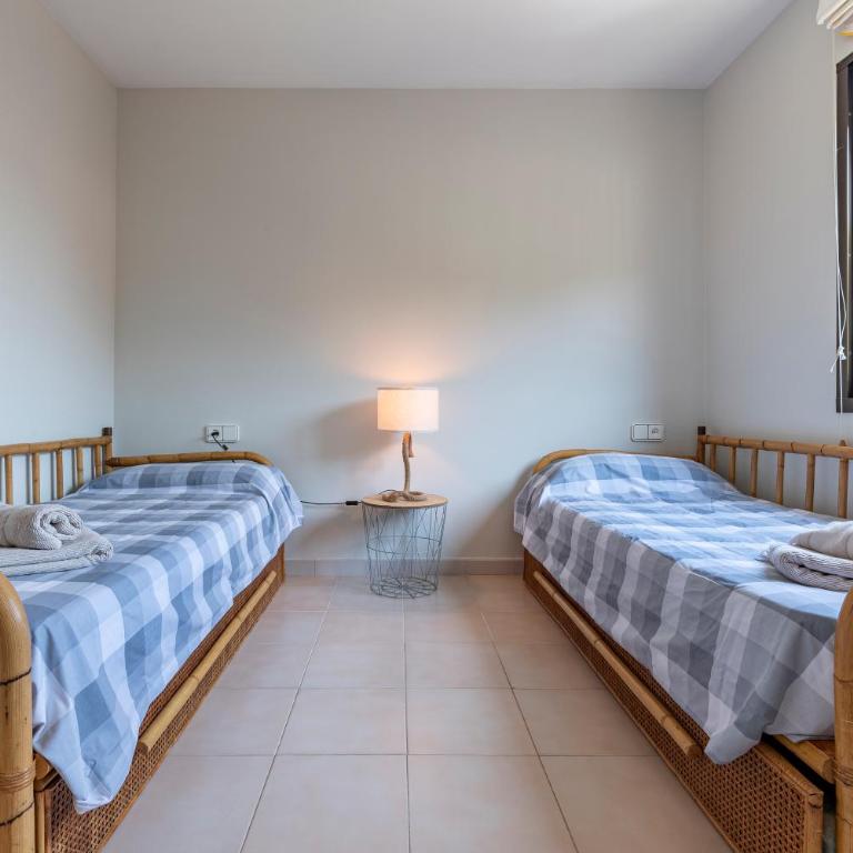 Can Costelles Cambrils - Ático en primera línea con vistas, piscina y parking - Apartamento con vistas al mar - 10