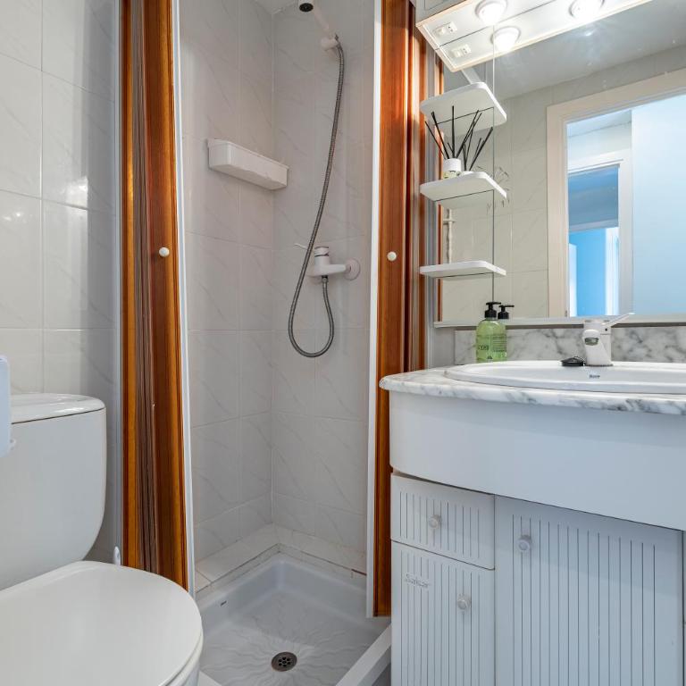 Can Costelles Cambrils - Ático en primera línea con vistas, piscina y parking - Apartamento con vistas al mar - 13