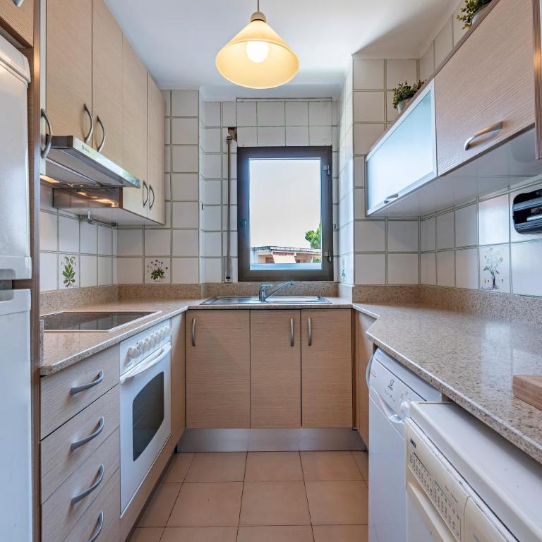 Can Costelles Cambrils - Ático en primera línea con vistas, piscina y parking - Apartamento con vistas al mar - 18