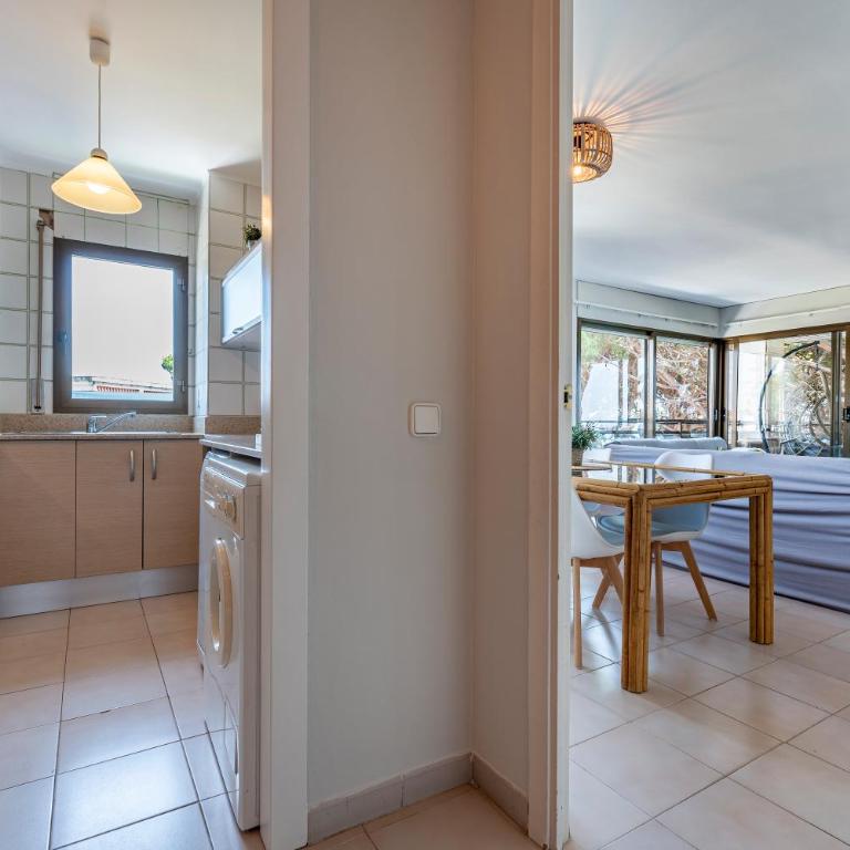 Can Costelles Cambrils - Ático en primera línea con vistas, piscina y parking - Apartamento con vistas al mar - 19