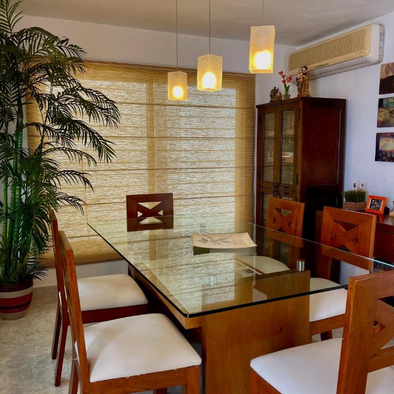 Casa Familiar para hospedaje privado en Mérida - Casa de 3 dormitorios - 96