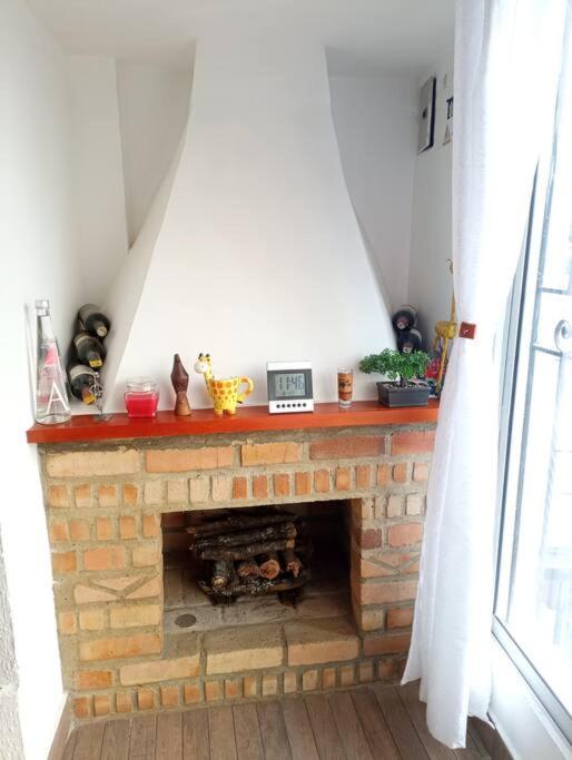 Cerca al centro con parqueo GRATIS - 2 habitaciones - Apartamento de 2 dormitorios - 10