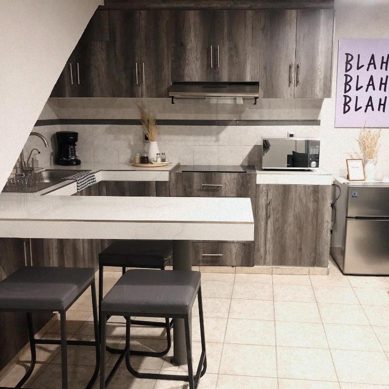 Gualdras Departments with parking 7min to downtown - Duplex Apartment - 92
