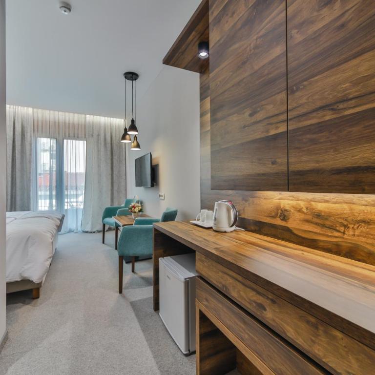 Hotel Vladimir - Deluks Dvokrevetna Soba sa Bračnim Krevetom/Zasebnim Krevetima - 11