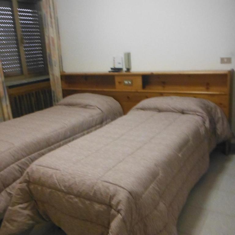 Hotel Mochettaz - Camera Doppia con Letti Singoli - 3