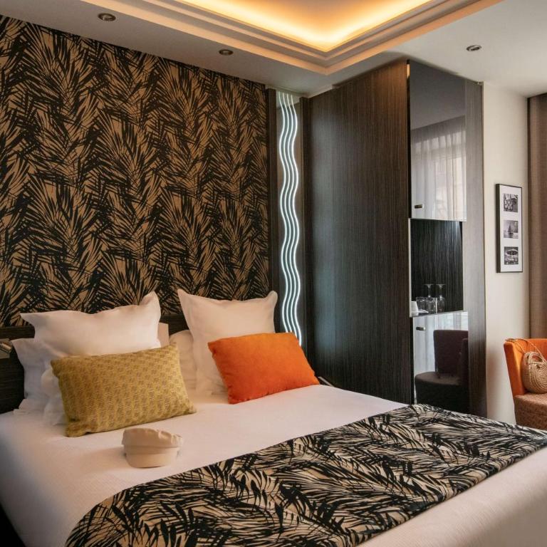 BW Premier Collection Mondial - Chambre Double Supérieure avec Balnéo - 11