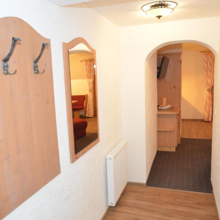 Haus Almfriede - Apartment mit Balkon - 25