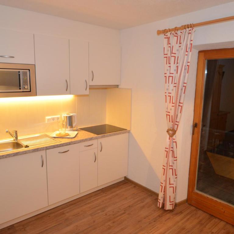 Haus Almfriede - Apartment mit Balkon - 27