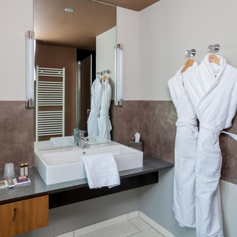 Hotel Ivan Vautier - Chambre Double Supérieure - 8