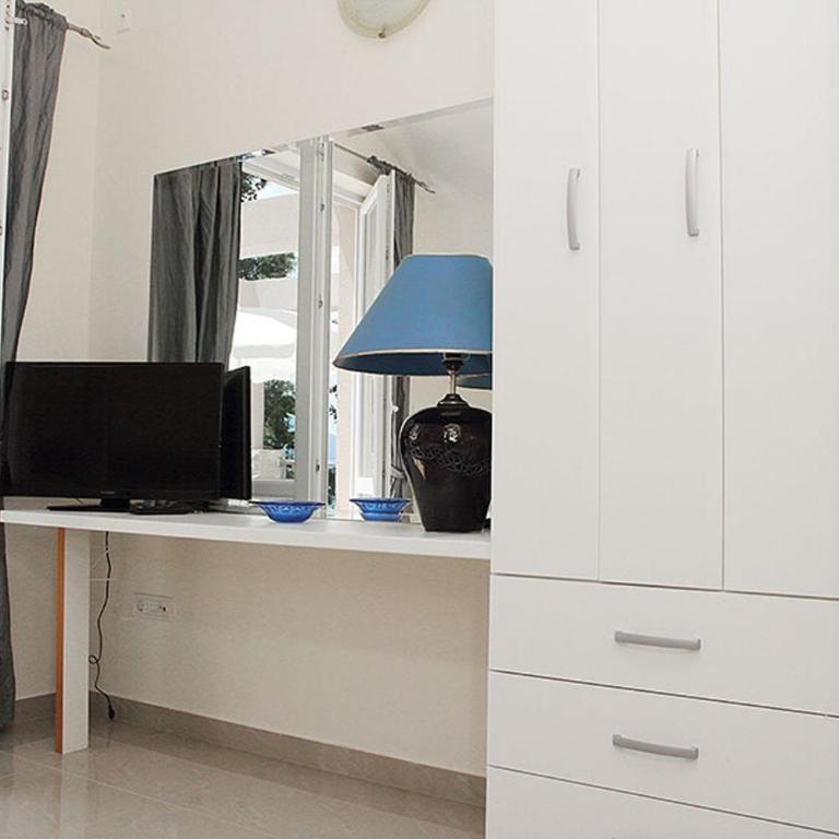 Swiss Residence Montenegro - Double Room with Balcony and Sea View - 9