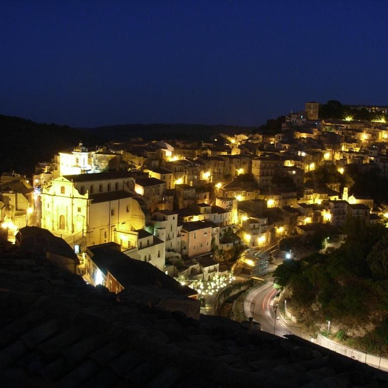 "Villetta tra Mare e Barocco" - Casa con 2 Camere da Letto - 58