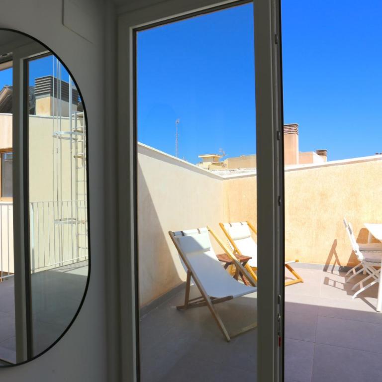 JUAN DE AUSTRIA Central Penthouse 4PAX - Apartamento con terraza - 15