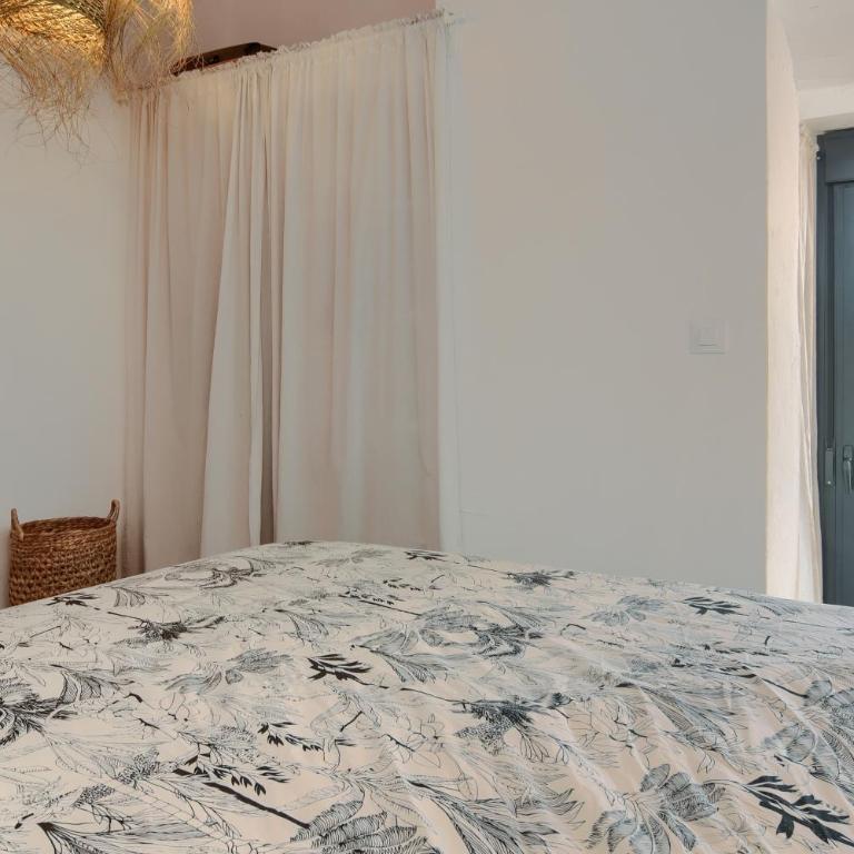 Villa for 10 with swimming pool and sea view - Villa - 15