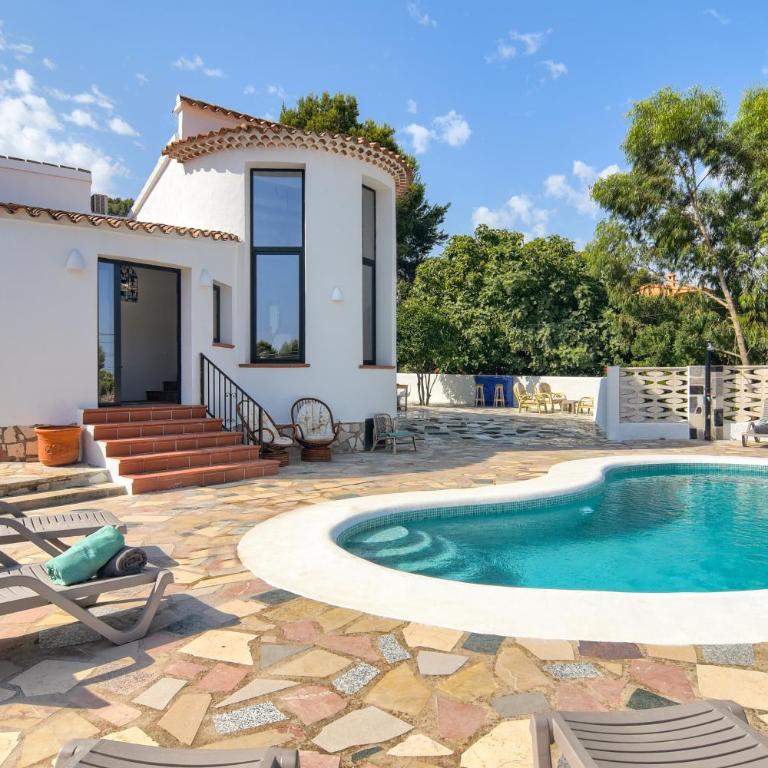 Villa for 10 with swimming pool and sea view - Villa - 34