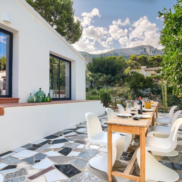 Villa for 10 with swimming pool and sea view - Villa - 38