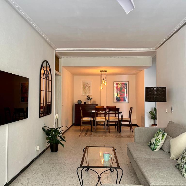 Spacious 4 Bedrooms apartment for family or several friends - Apartment - 1