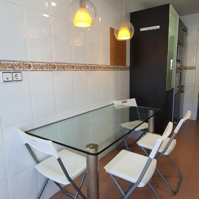 Gran piso en zona comercial Malaga - Apartamento - 28