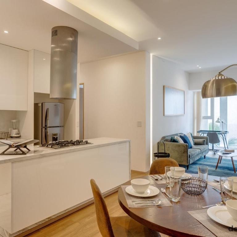 Lovely & Spacious Apartment with Pool & Gym in La Condesa - Icon - Two-Bedroom Apartment - 1