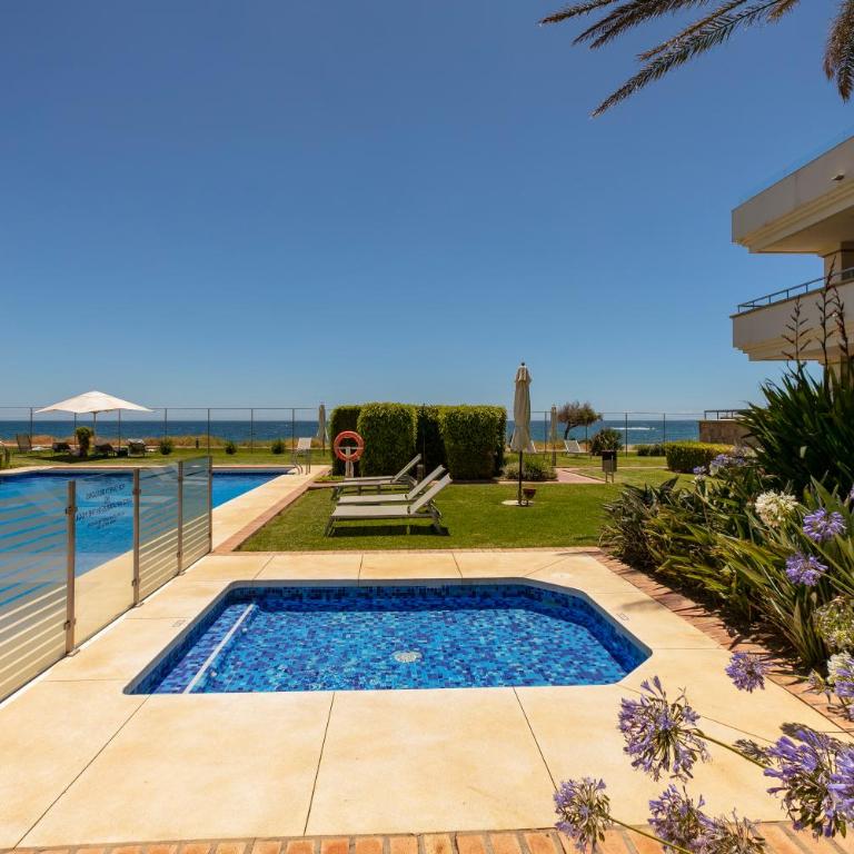 Apartment 213 Guadalmansa Playa Heaven Beach Apartrments - Apartamento - 51