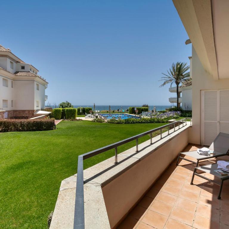 Apt 322 Heaven Beach Apartments, Guadalmansa Playa - Apartamento con vistas al mar - 59
