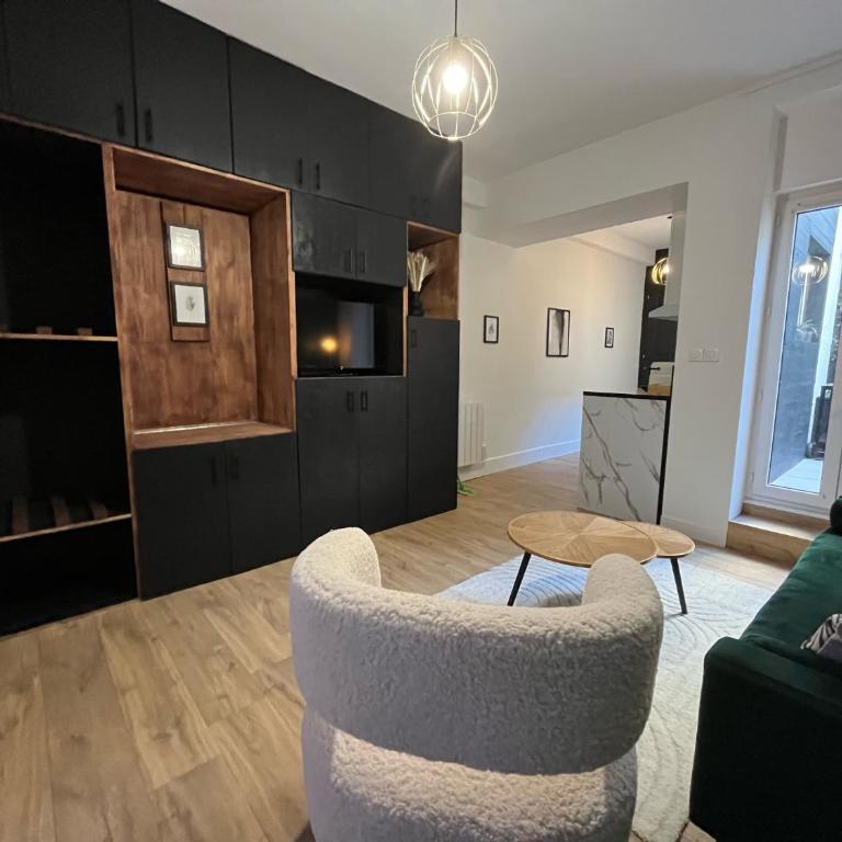 CK Suite & Spa - Jacuzzi Privatif - Reims - Apartamento de 1 dormitorio - 22