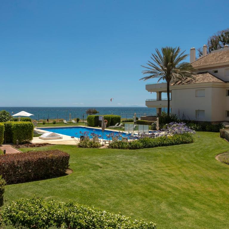 Apt 212 Heaven Beach Apartments, Guadalmansa Playa - Apartamento con vistas al mar - 2