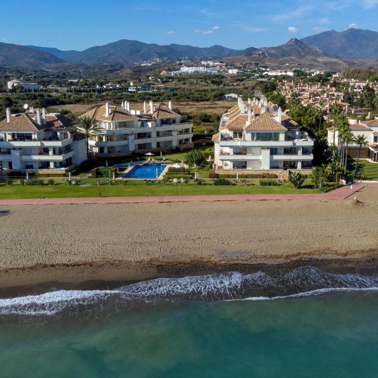 Apt 212 Heaven Beach Apartments, Guadalmansa Playa - Apartamento con vistas al mar - 55