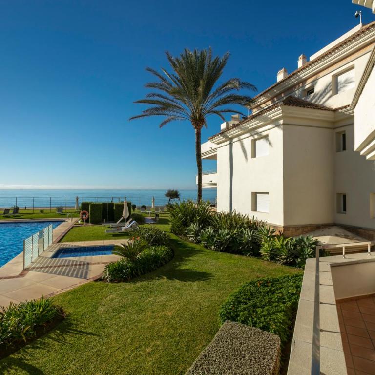 Appt 311 Heaven Beach-Paseo-All year heated pool-Free Bikes - Apartamento de 2 dormitorios con terraza y vistas al mar - 17