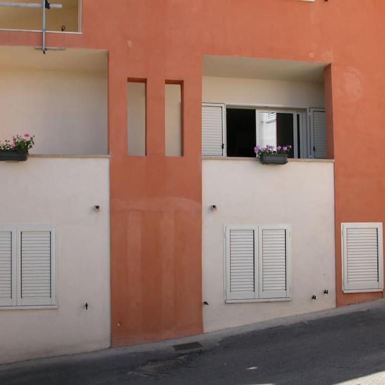 via dessi Orosei - Appartamento con 2 Camere da Letto - 16