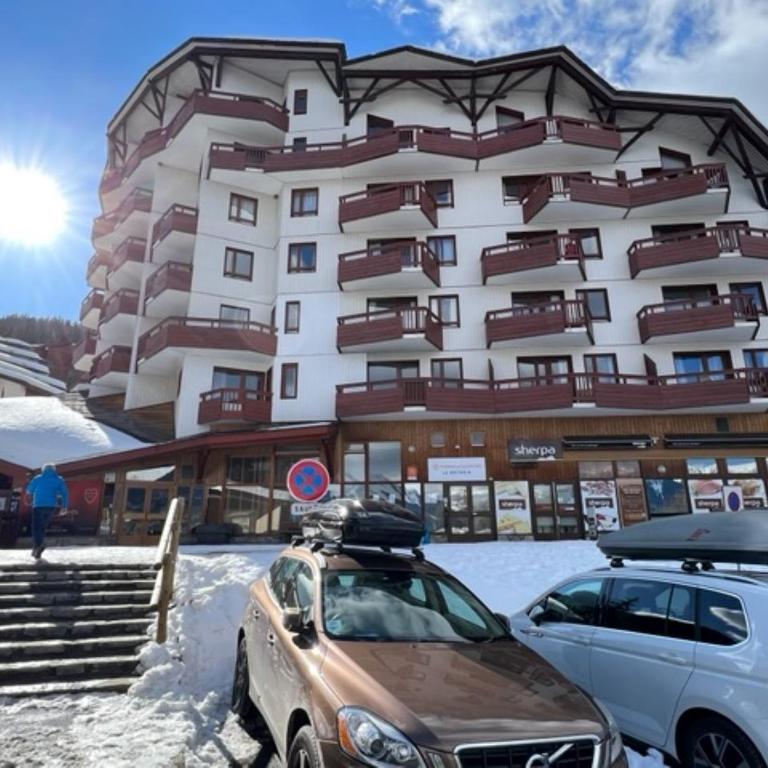 Appartement La Tania 2 pièces garage dans chalet pied pistes - Apartment - 1