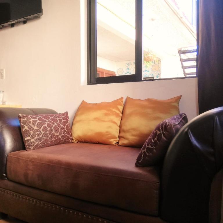 Ganesha Hotel - Standard Queen Room - 3