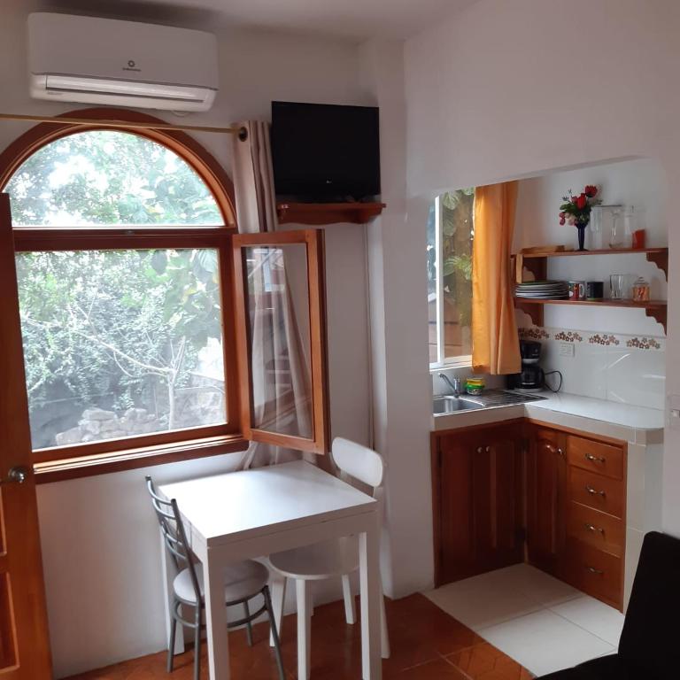 The Finch House (La Casa del Pinzón) - Suite con cama grande - 1
