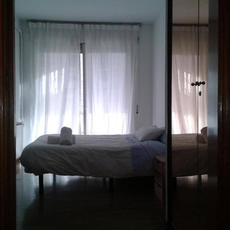 INNOUTHOME Apartamento Eixample Barcelona - Three-Bedroom Apartment - 50