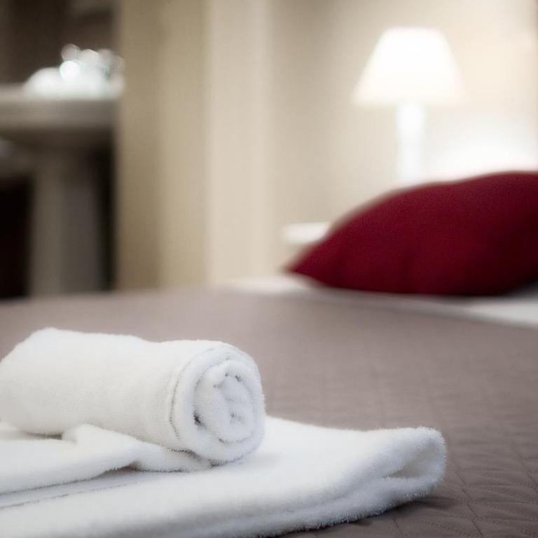 Palazzo Cerù Bed and Breakfast - Camera Matrimoniale con Bagno Privato - 11