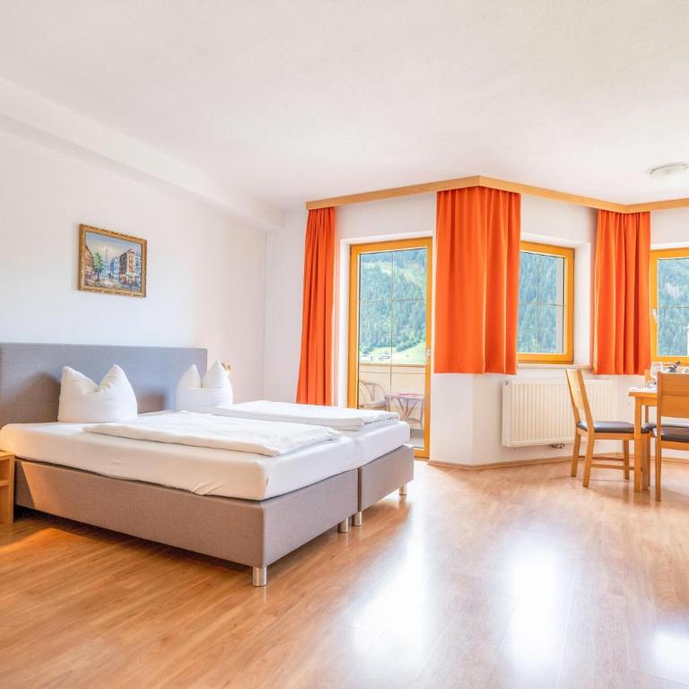 Apartment in Neustift near Ski Lift - Apartment - 6