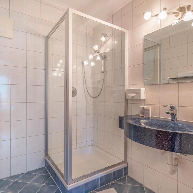 Apartment in Neustift near Ski Lift - Apartment - 9