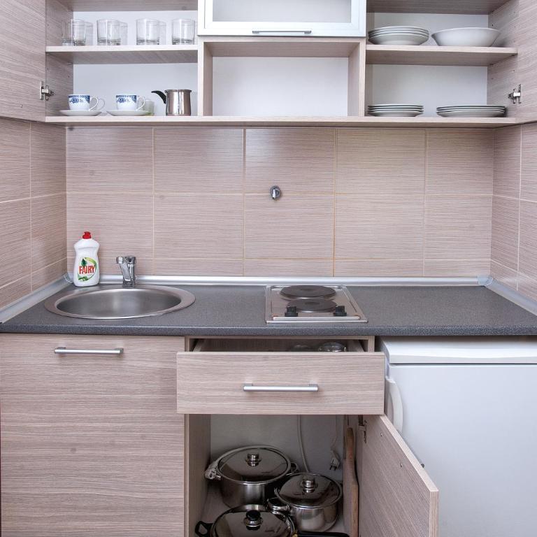 Apartments Đurović - Comfort One-Bedroom Apartment with Terrace and Sea View - 11