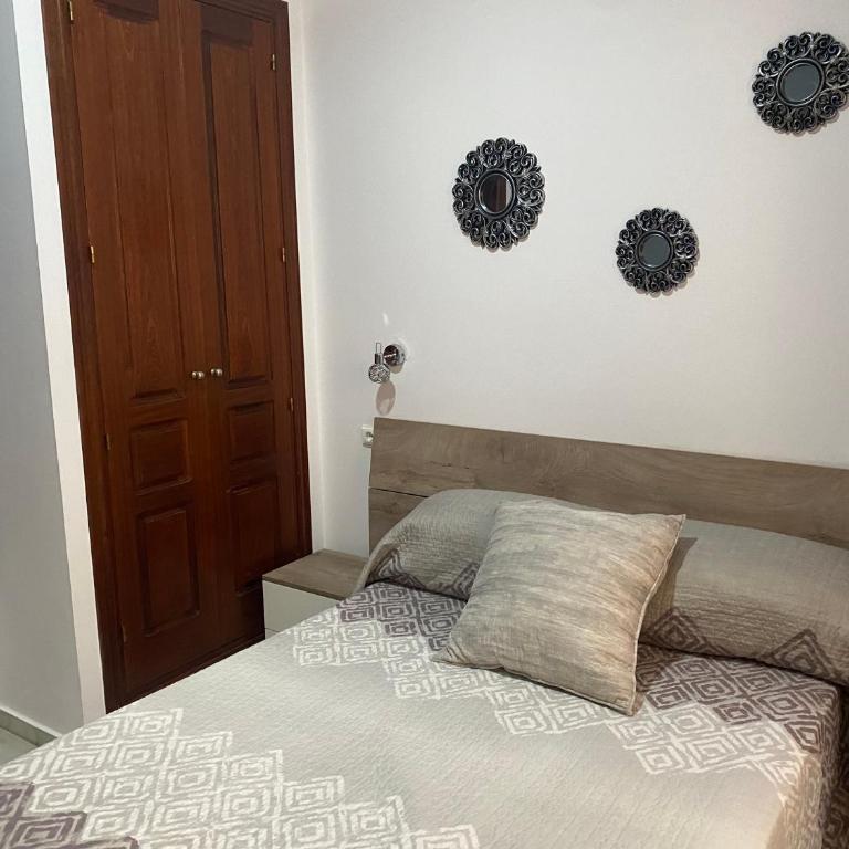 Hostal Puerta Carmona - Habitación Doble Estándar - 4