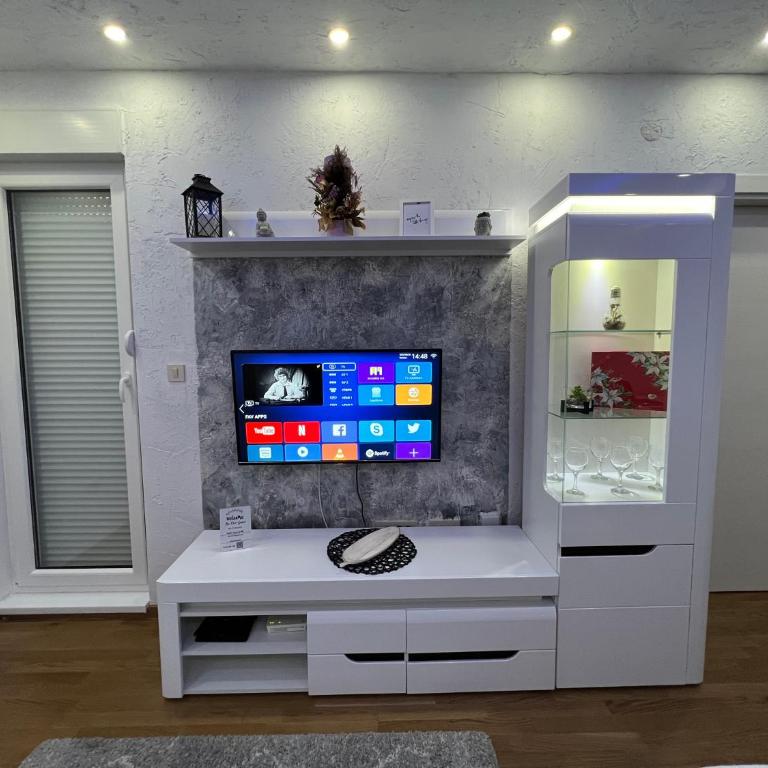 White Cloud by Rent a Car MI - Apartman sa 1 Spavaćom Sobom - 6