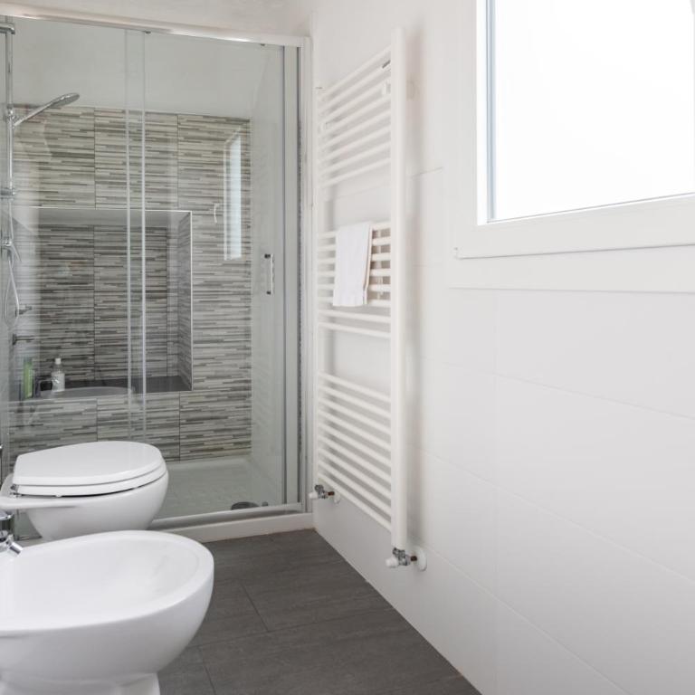2 apartments next to a market and Piazza Santa Croce - HomeUnity - Two-Bedroom Apartment - 20