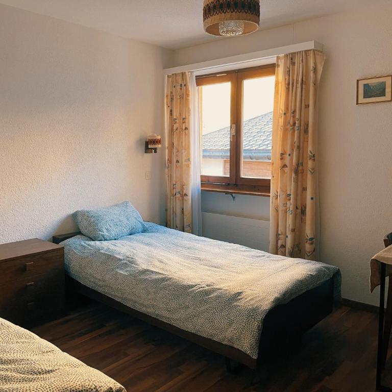Hotel Gemmi - Doppel- oder Zweibettzimmer - 1