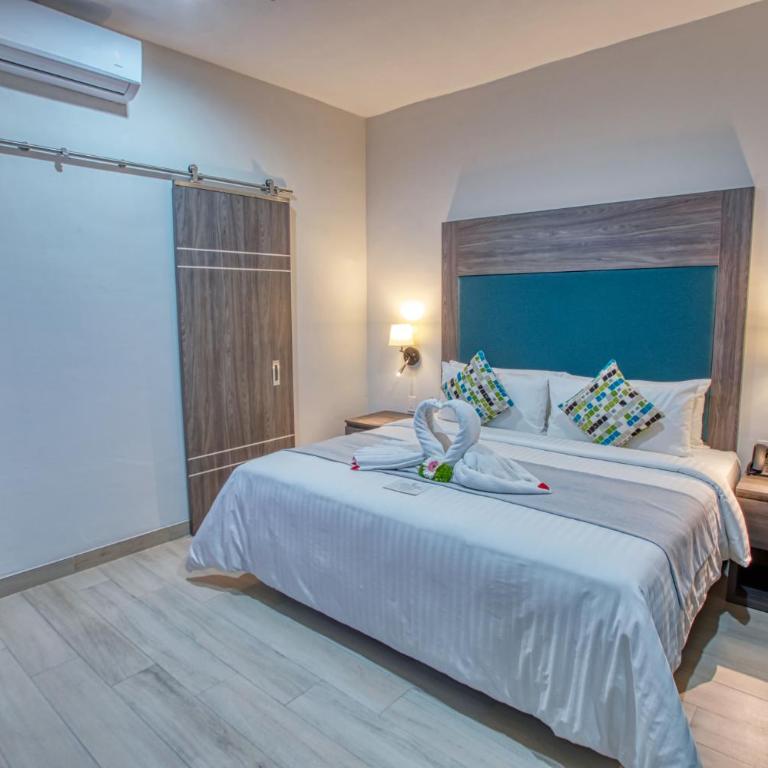 Casa Nicole Boutique Hotel - Habitación Superior con cama extragrande - 2