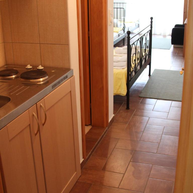 Palastura Apartments - Studio with Sea View (4 Adults) - 8