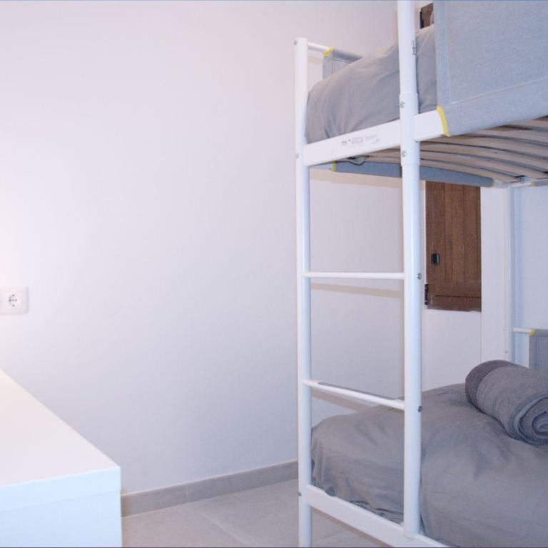 Vivienda junto a Ruzafa - 12 PAX y más - Apartamento de 2 dormitorios - 4